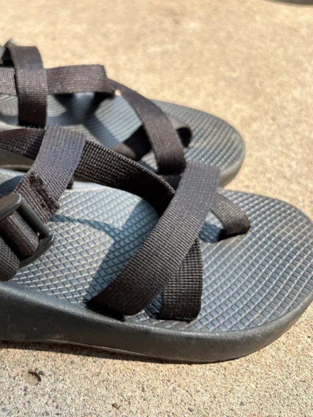 Mens Chaco Size 9 - Black